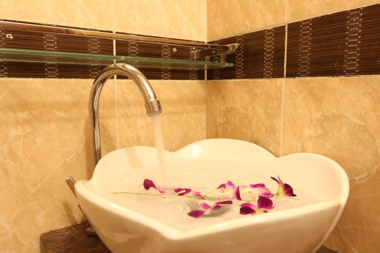 Bathroom 3