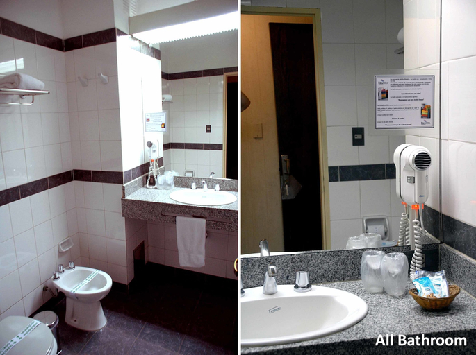 Bathroom 3, Hotel Francia, Capital