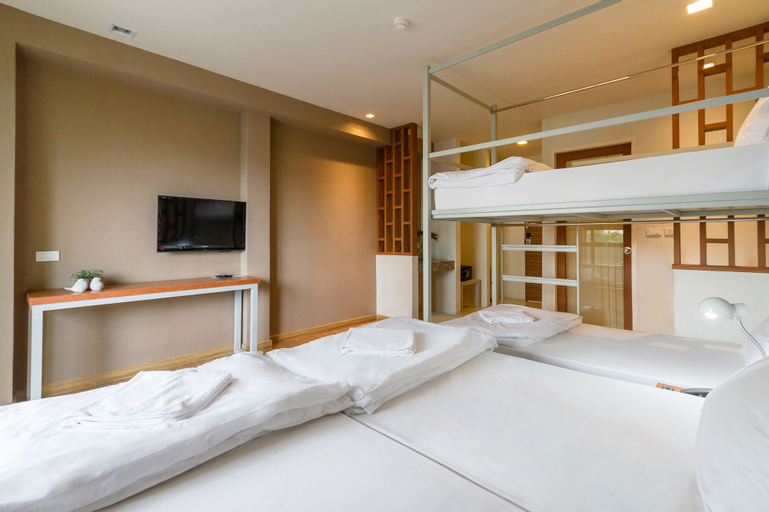 Bedroom 5