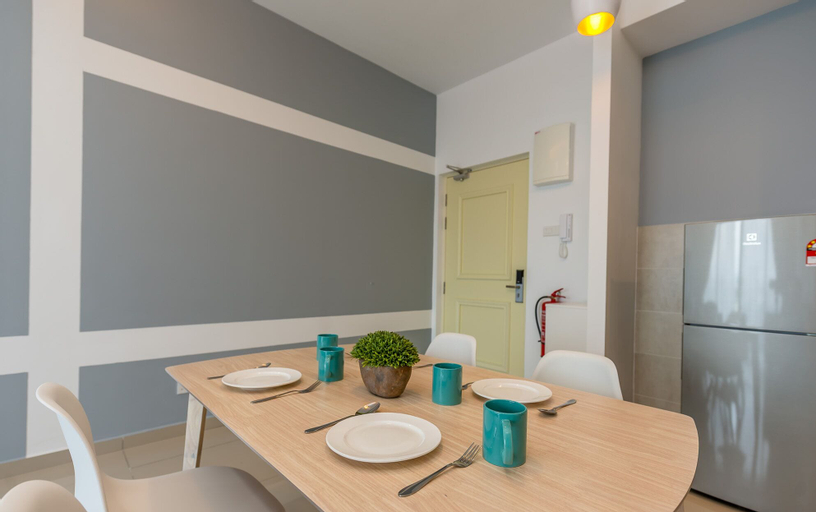 Dining Room 18