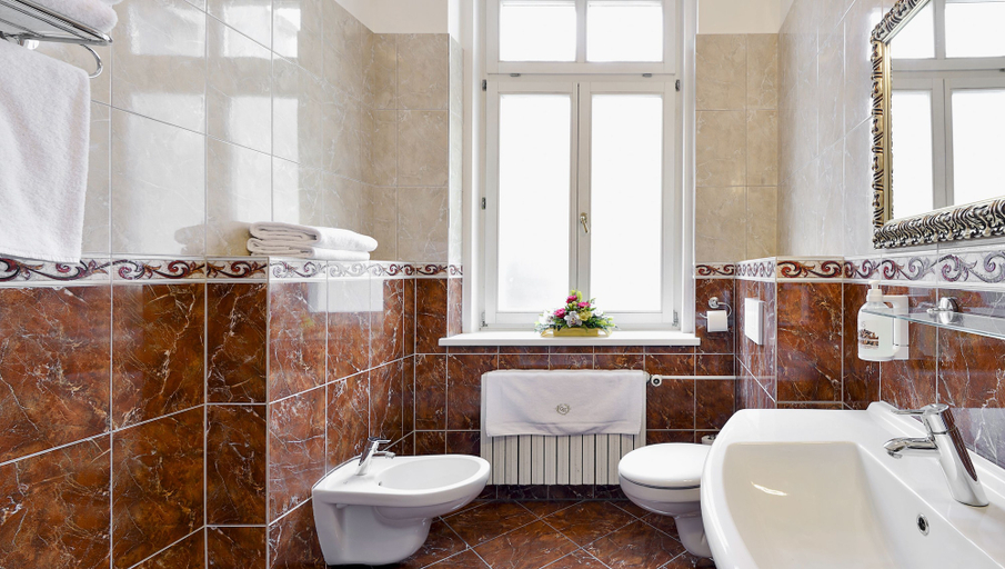 Bathroom 3, Apartments Central Park Marienbad, Cheb