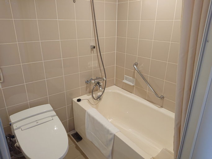 Bathroom 2