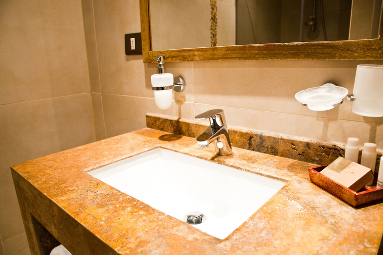 Bathroom 4, Mito Casa Hotel, Santiago