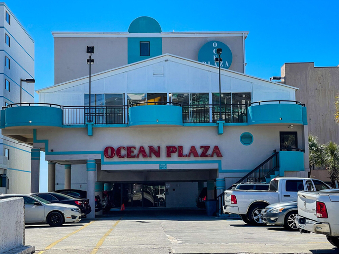 Exterior & Views 2, Ocean Plaza Motel, Horry