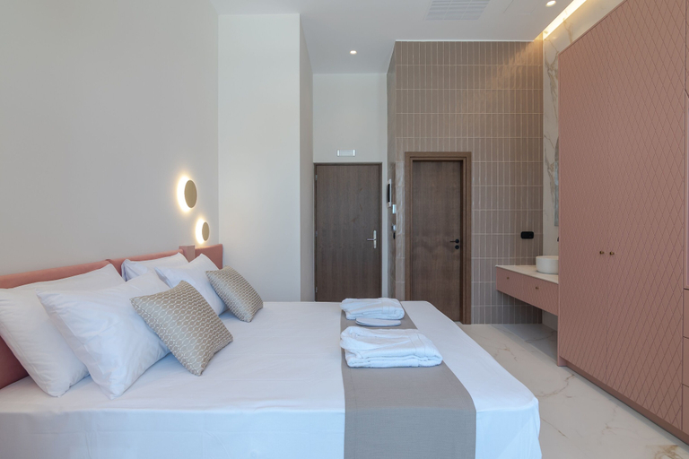 Bedroom 2, Omma Suites, Crete