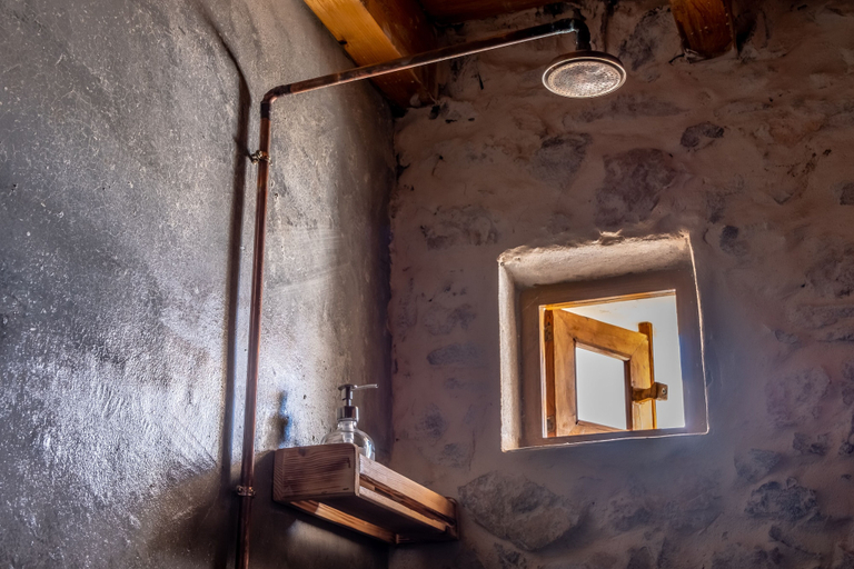 Bathroom 5, Terra Lodge, Mafra