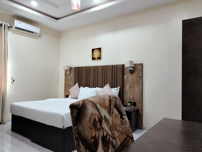 Bedroom 2, Easton Hill Continental Hotel, Enugu North
