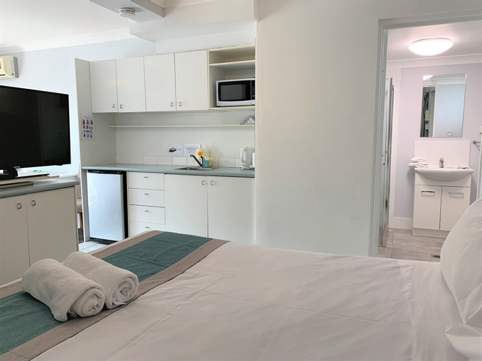 Bedroom 27
