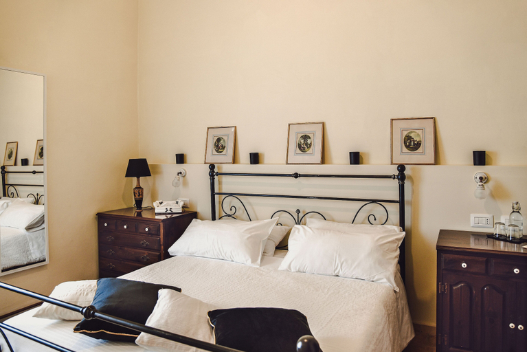 Bedroom 4, Masseria Ciavolich, Pescara