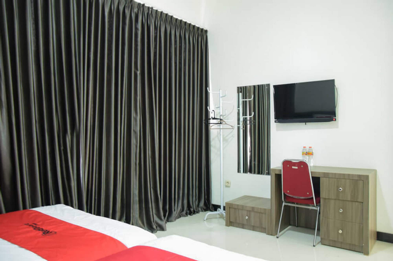 Bedroom 9
