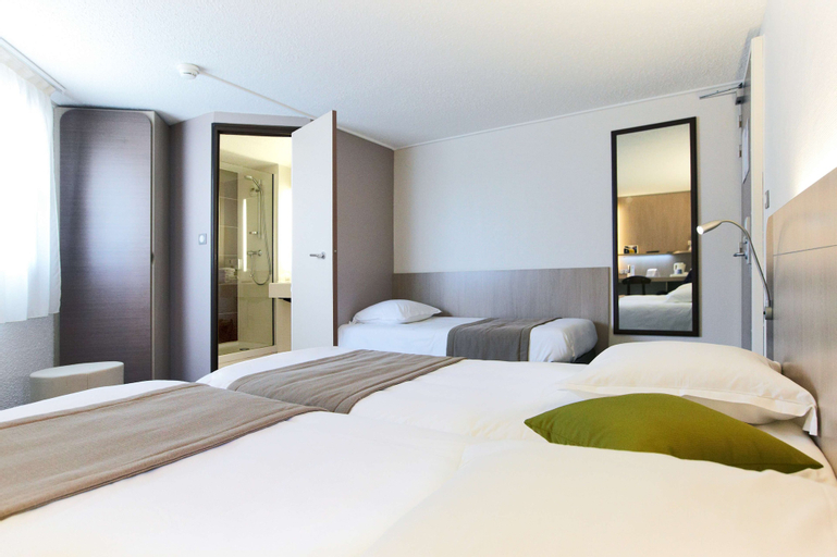 Bedroom 10