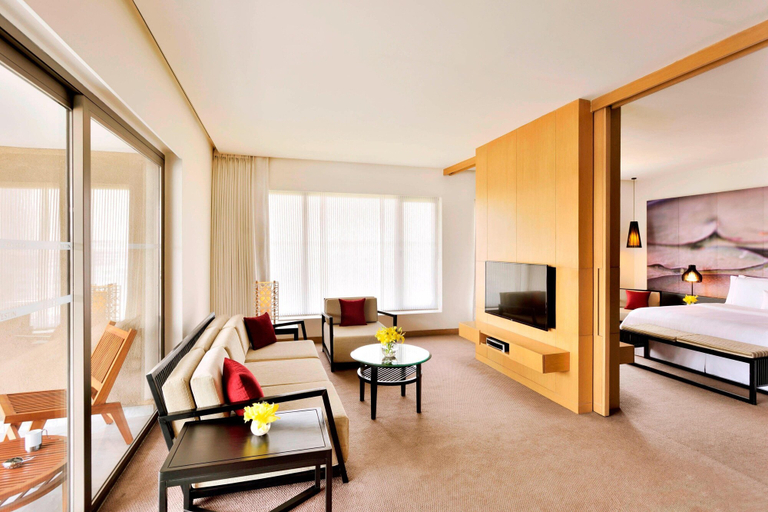 Bedroom 3, The Westin Hyderabad Mindspace, Hyderabad
