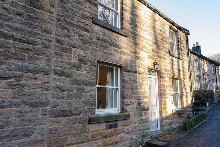 Exterior & Views 2, Pudding Cottage, Derbyshire