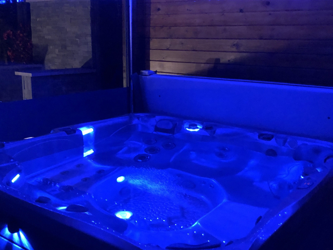 Bathroom 3, Le Moulin des Olirics, Haute-Savoie