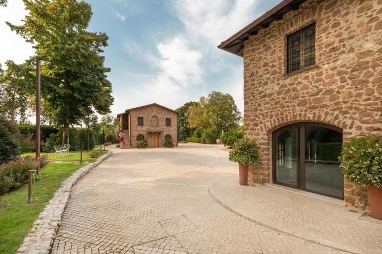 Exterior & Views 2, Antico Borgo Molino 7cento, Latina