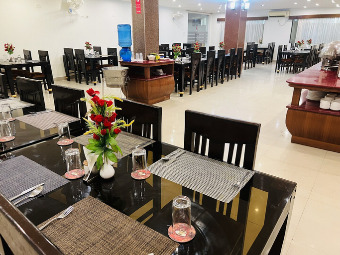 Food & Drinks 5, Bodhgaya Regency Hotel, Gaya