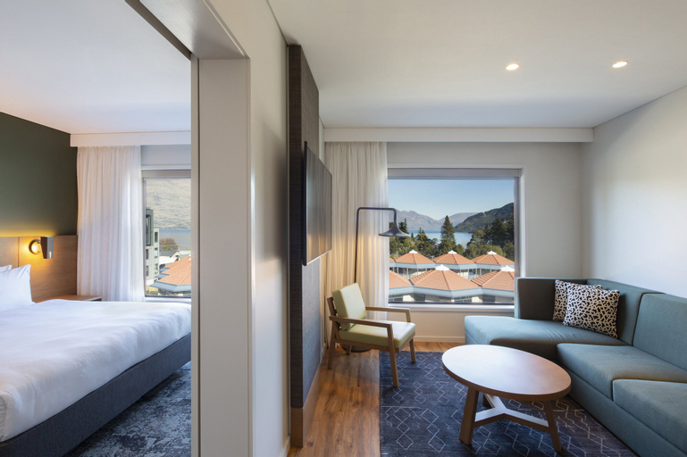 Bedroom 12
