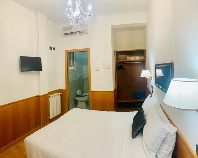 Bedroom 3, Cassia Hotel, Rome