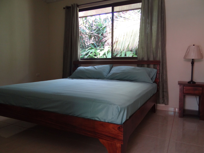 Bedroom 2, Hotel B&B Garden Grecia, Grecia