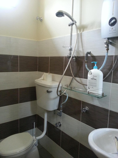 Bathroom 4, GLG KLIA Transit House, Sepang