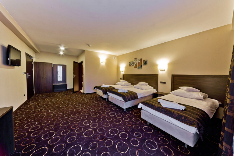 Bedroom 3, Hotel Zimnik Luksus Natury, Żywiec