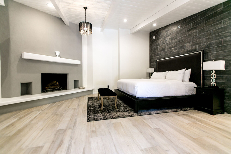 Bedroom 14