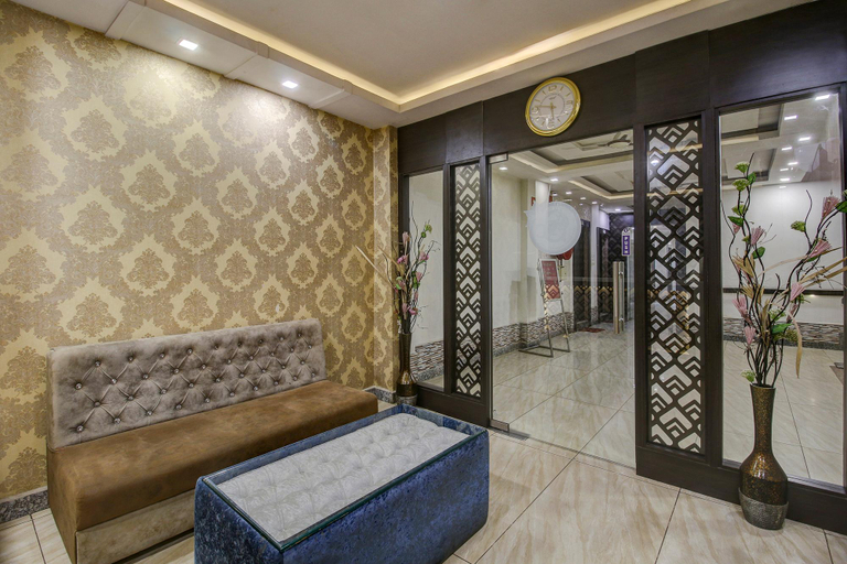 Public Area 2, Fabhotel Csfc, Bhopal