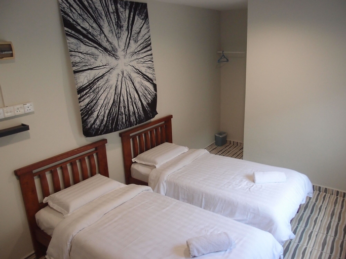 Bedroom 14