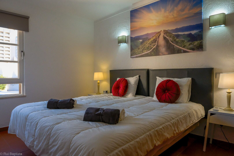 Bedroom 3, Immaculate 1-bed Apartment in Albufeira, Albufeira