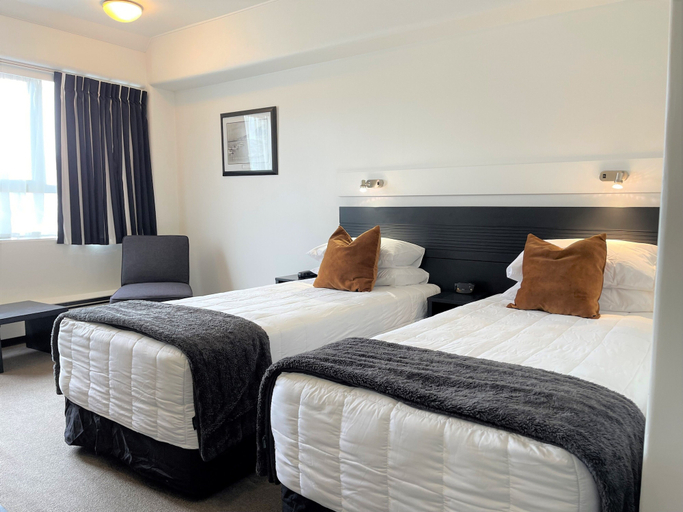 Bedroom 4, Bay Plaza Hotel, Wellington