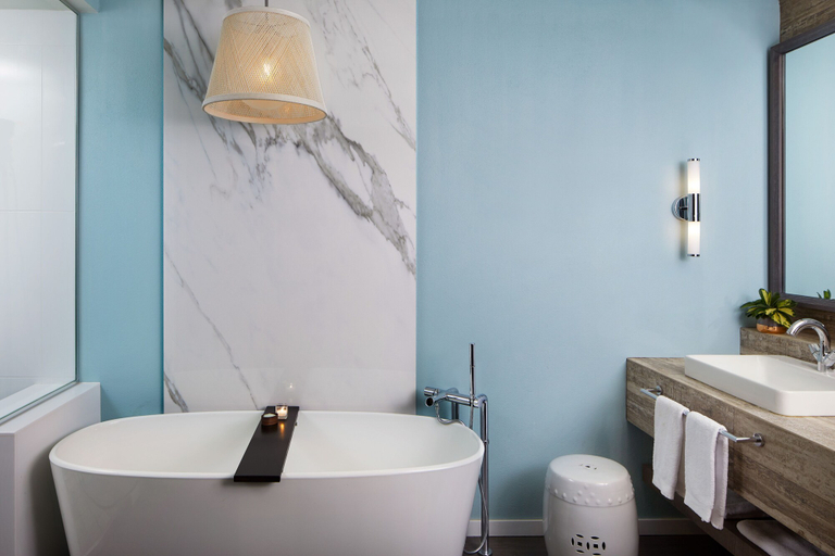 Bathroom 5, The Loren at Pink Beach