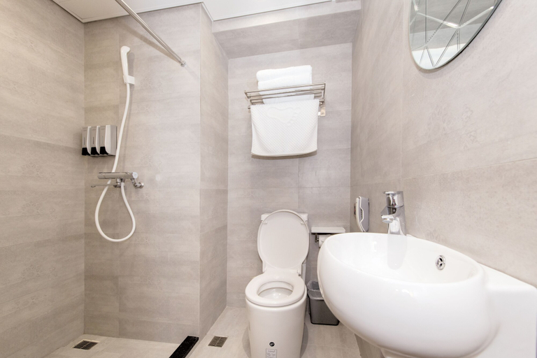 Bathroom 4, San Tung Fong Commercial Inn South Wing, Macao