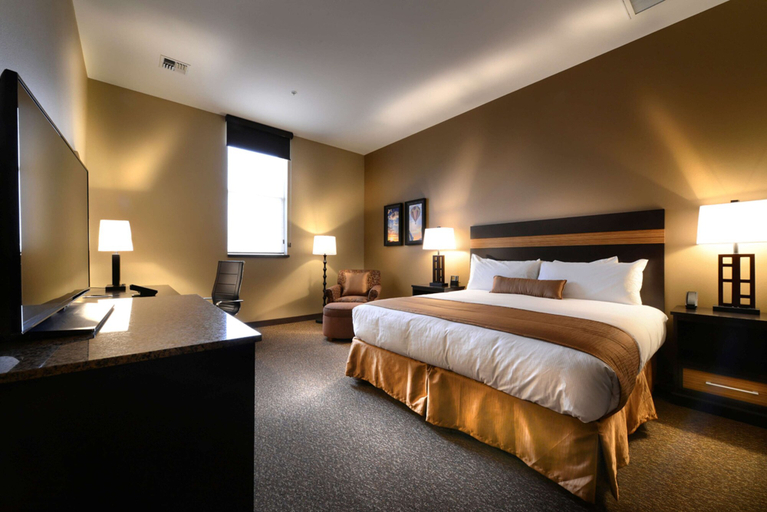 Bedroom 2, Hotel Maison Yakima Tapestry Collection by Hilton, Yakima