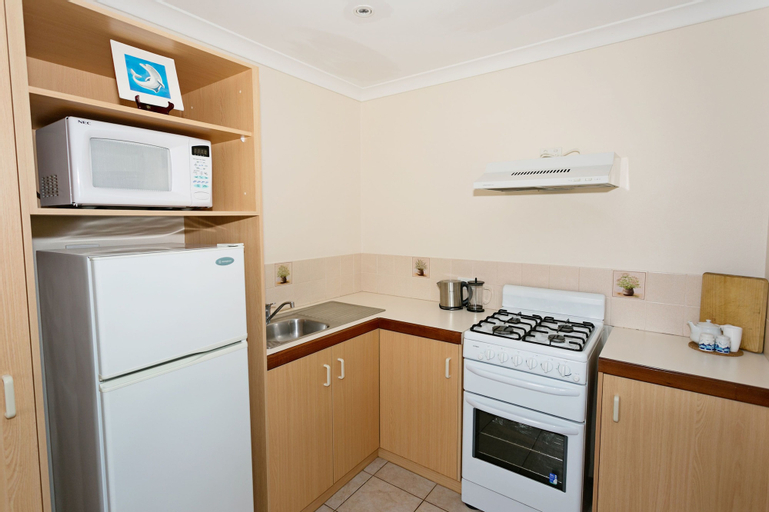 Dining Room 9