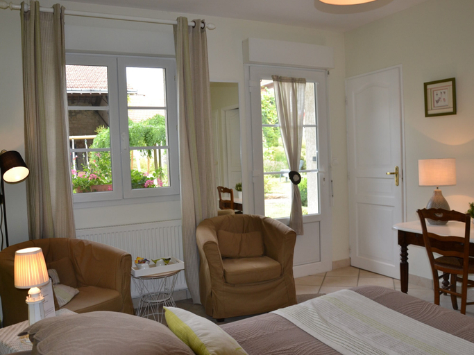 Bedroom 3, Les Célestines, Marne