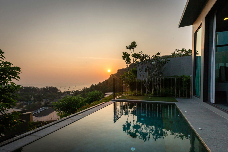 Swimming Pool 14