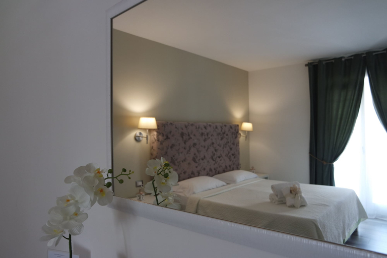Bedroom 2, Hotel Pompei Be Green, Napoli