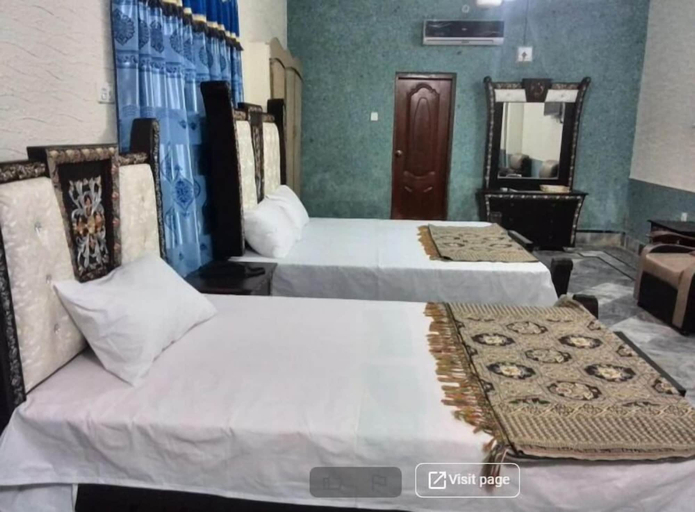 Bedroom 2, Alidia Guest House, Sukkur