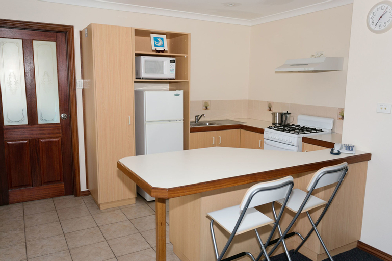 Dining Room 8