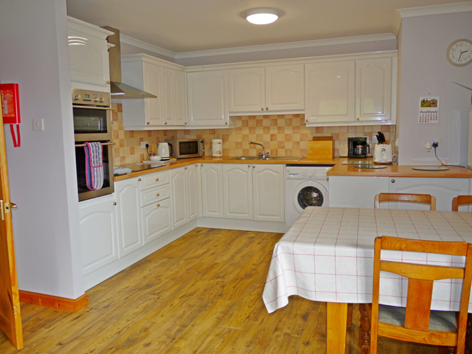 Others 5, Ornum Cottage, Highland