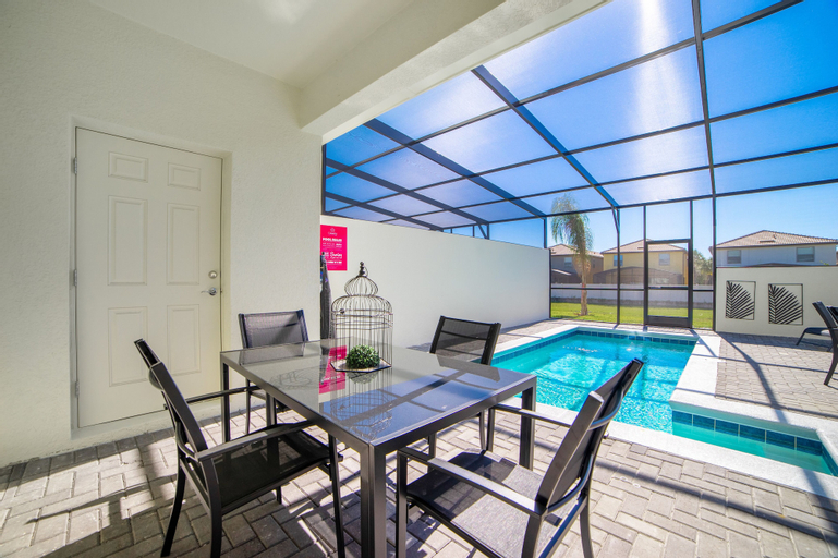 Townhome Splash Pool BBQ Free Water Park!, Osceola