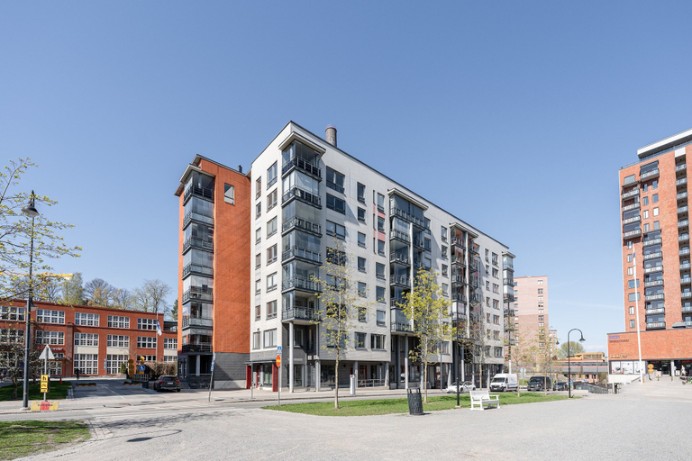 Exterior & Views, Top Floor 1BR Home with Parking, Sauna and Balcony, Pirkanmaa