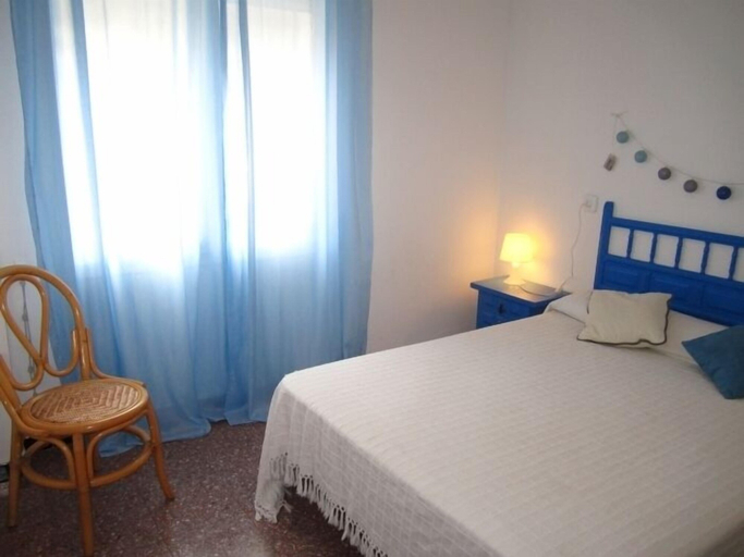 Bedroom 3, Apartment With sea Views in Llan?? - 1052, Girona