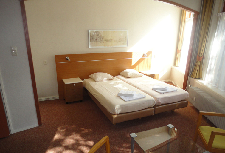 Bedroom 4, Hotel 't Anker, Leeuwarden