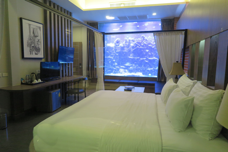 Bedroom 14