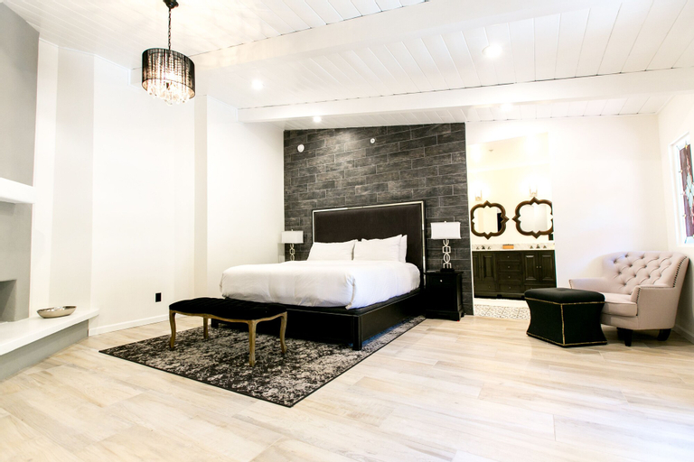 Bedroom 17