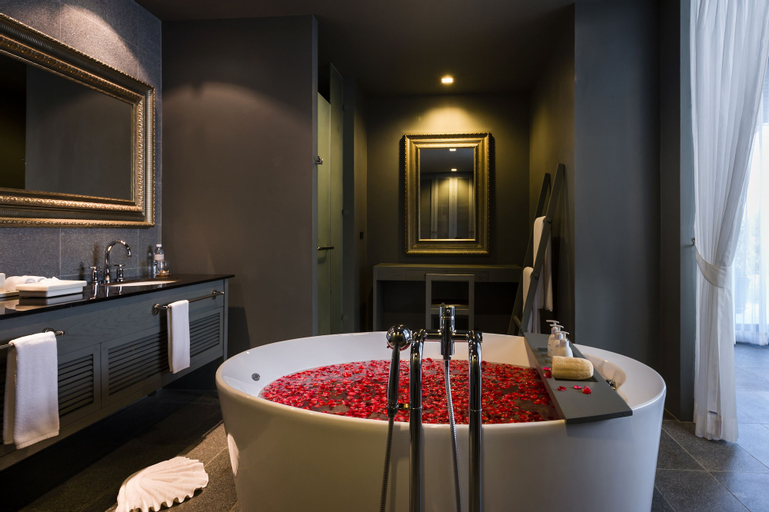 Bathroom 5