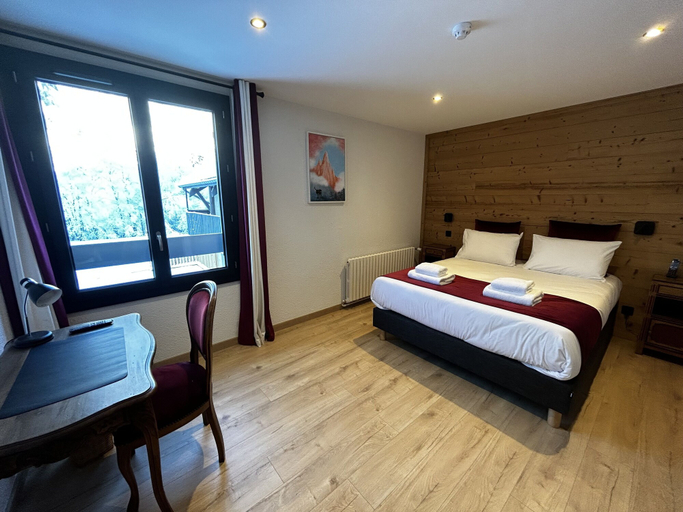 Bedroom 4, Hôtel Restaurant Le Madame, Isère