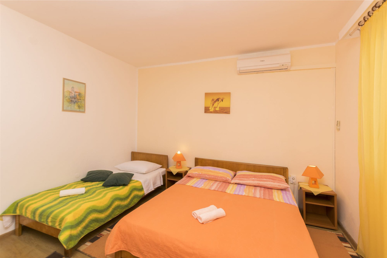 Bedroom 3, Apartment and Room Ivica, Vodice
