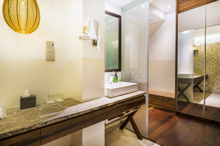 Bathroom 6